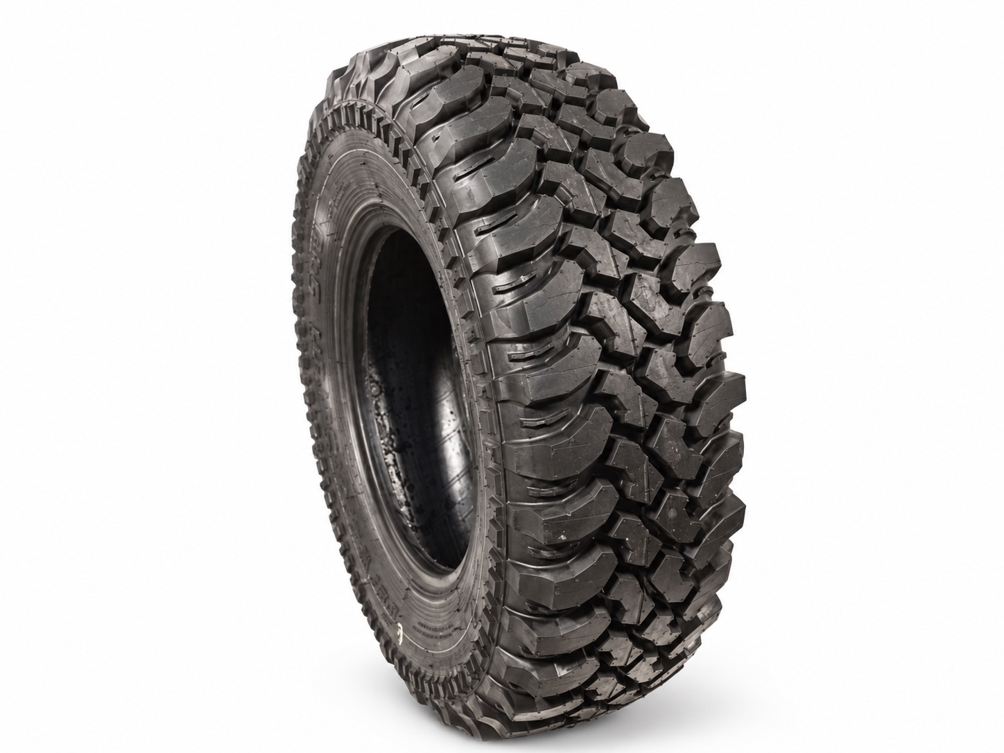 Фото покрышки: Автошина Forward Safari 540 205/75R15 97Q FS540-205Х75-15
