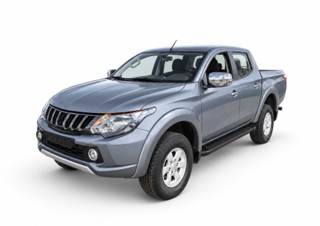 Фото изделия: Порог-площадка Black F193ALB + комплект крепежа Rival Mitsubishi L200 F193ALB.4003.1 — изображение 2