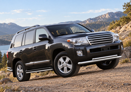 Фото изделия: Защита переднего бампера d76+d57 Rival Toyota Land Cruiser 200 2011-2015 R.5713.004