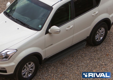 Порог "Premium-Black" RIVAL Great Wall/ Mitsubishi/ Nissan/ Renault Duster/ Ssang Yong/ Suzuki  A173ALB