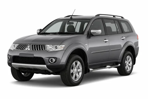 Mitsubishi Pajero Sport II 2009–2015
