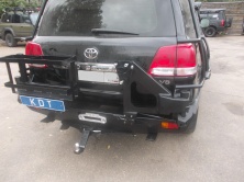 Кронштейн крепления под две канистры KDT Toyota Land Cruiser 200   0415