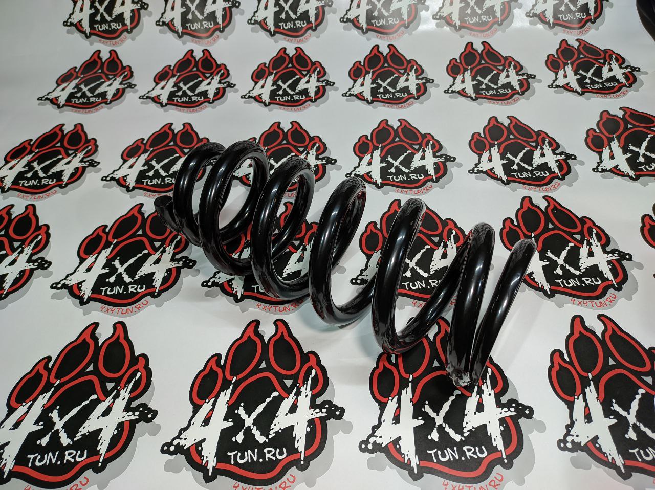 Пружины 4x4tun передние Mitsubishi L200 2005-2015/2015+/Pajero Sport II 2009-2015 150 кг лифт 40 мм, 2 шт  4x4tun-TRT-710C