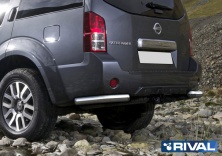 Защита заднего бампера d76 уголки RIVAL Nissan Pathfinder 2010-2014  R.4105.015