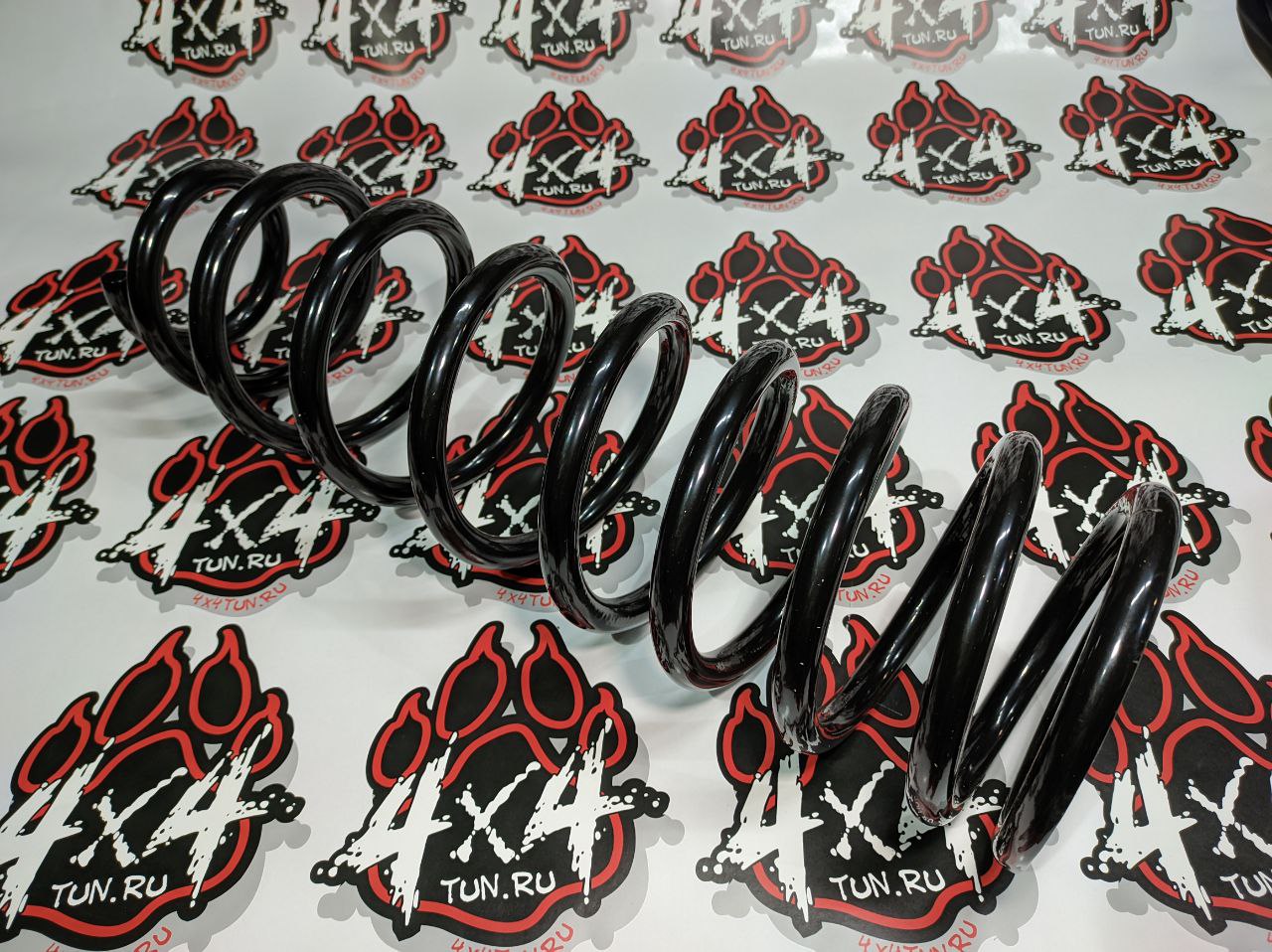 Пружины 4x4tun передние Toyota Land Cruiser 80/105 50 кг лифт 50 мм, 2 шт  4x4tun-080-770B