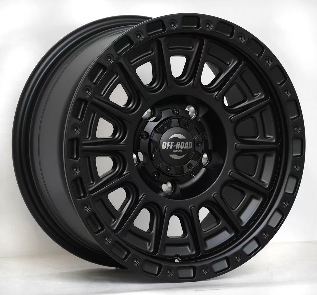 Диск УАЗ литой черный матовый 5x139,7 8xR16 d108,2 ET+15 (продаются по 4 шт.) FFL65638-1680-53908B+15