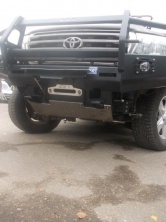 Защита радиатора алюминиевая KDT Toyota Land Cruiser 200   04201L