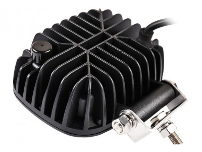 Светодиодная фара ближнего света 30w квадратная 9-30v Светодиодная фара ближнего света 30w квадратная 9-30v