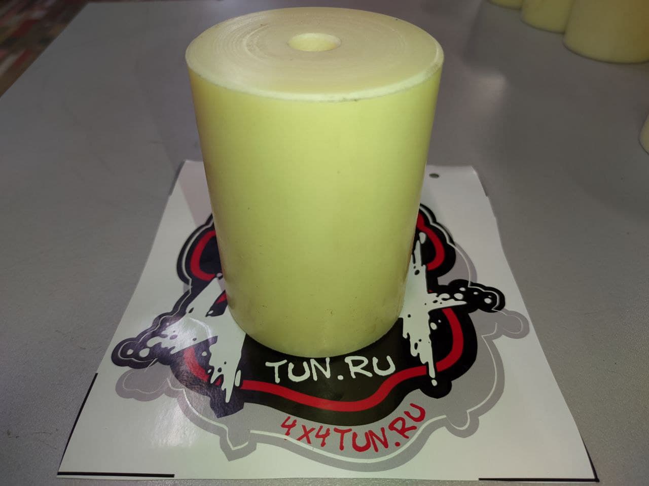 Проставка д/лифта кузова h100mm/d70mm капролон белый 0305