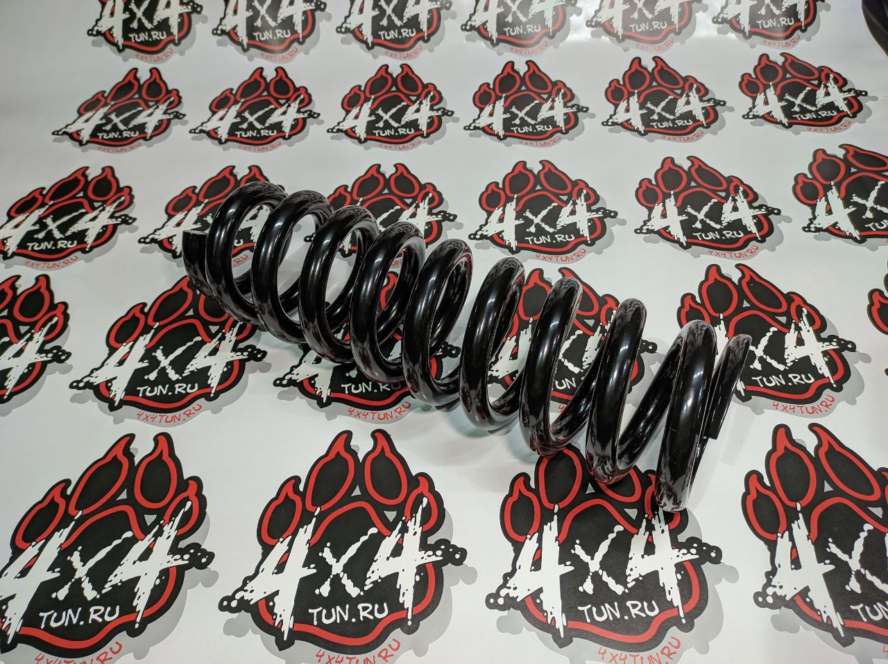 Пружины 4x4tun передние Toyota Hilux 2005-2014, 2015+, LC Prado 120, FJ Cruiser 150 кг лифт 40 мм, 2 шт  4x4tun-VIG-730C