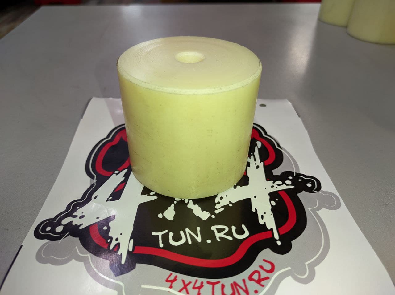 Проставка д/лифта кузова h60mm/d70mm капролон белый 0176