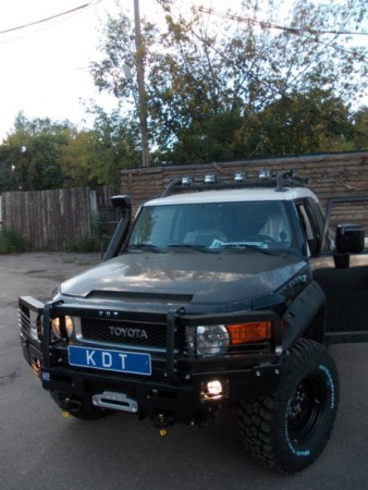 Бампер передний силовой со съемным кенгурином алюминиевый KDT Toyota FJ Cruiser   2401L