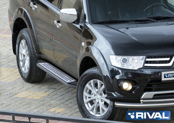 Порог-площадка "Bmw-Style" B173AL + комплект крепежа RIVAL Mitsubishi Pajero Sport 2008-2013-2016  B173AL.4003.1