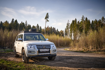 Багажник экспедиционный (платформа) алюминиевый РИФ 1150x2080 мм для Mitsubishi Pajero IV (с крепежом) RIFPJR-roof4