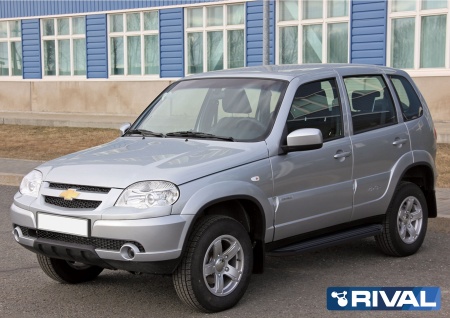 Порог-площадка "Premium-Black" A160ALB + комплект крепежа RIVAL Chevrolet Niva   A160ALB.1001.2