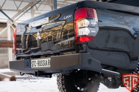 Бампер силовой задний Mitsubishi L200 2019+ с квадратом под фаркоп STC-ML200/19-BR