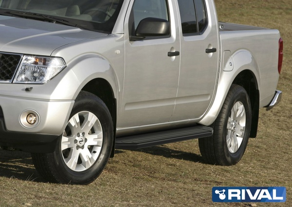 Порог-площадка "Premium-Black" A193ALB + комплект крепежа RIVAL Nissan Navara  A193ALB.4105.1