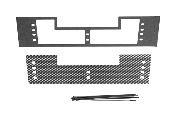 Защитная сетка переднего бампера Русская артель Mitsubishi Pajero IV 2014- (рестайлинг 2)  SRM-134122