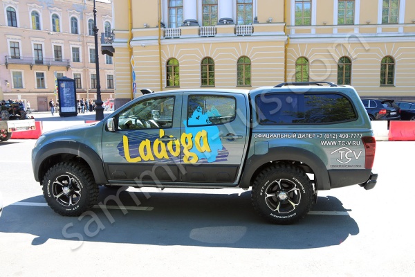 Кунг SAMMITR Isuzu D-Max 2012+ V2 белый (527) сдвижные окна V2-ISZDM-SL-527