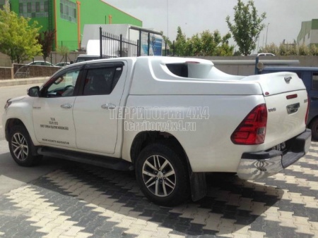 Крышка Euroline Fullbox на Toyota Hilux Revo (2015-2019) -521766