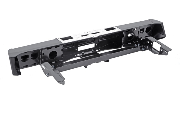 Бампер задний с площадкой под лебёдку и квадратом под фаркоп РИФ Toyota Hilux 2015+  RIFREV-20130