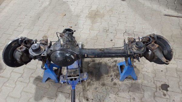 Комплект мостов в сборе Nissan Safari Y60 KMSY60