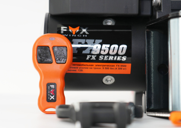 Лебедка автомобильная FOX WINCH 9500 12V (стальной трос) FX95