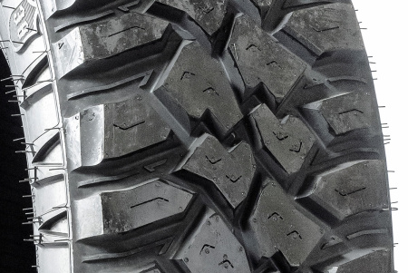 Шина Mickey Thompson LT265/70R17 (31.5/10.5R17) 121/118Q OWL Deegan 38 (продаются только по 5 шт.) 90000026002