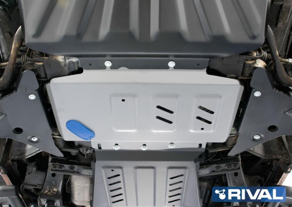 Защита картера RIVAL Nissan Navara 2005-2015/ Nissan Pathfinder 2005-2015 333.4165.2