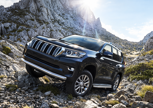 Фото изделия: Защита переднего бампера d76 Rival Toyota Land Cruiser 150 Prado 2017- R.5721.002