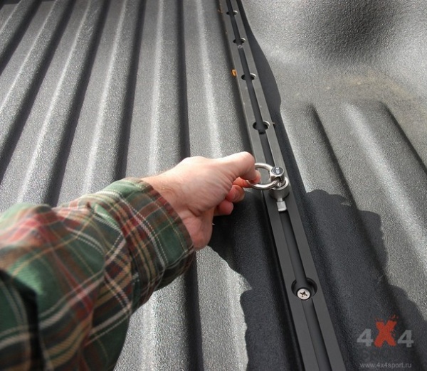 Система крепежа груза Slide-N-Lock (Черная) 2360мм W1080