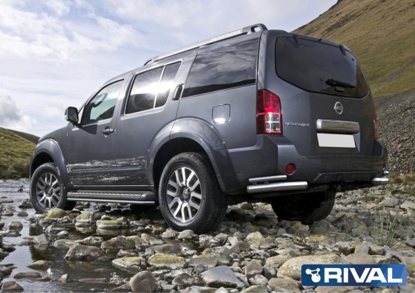 Защита заднего бампера d76+d42 уголки RIVAL Nissan Pathfinder 2010-2014 R.4105.009