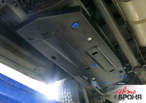 Защита топливного бака АвтоБроня UAZ Patriot 2016-  222.06322.1
