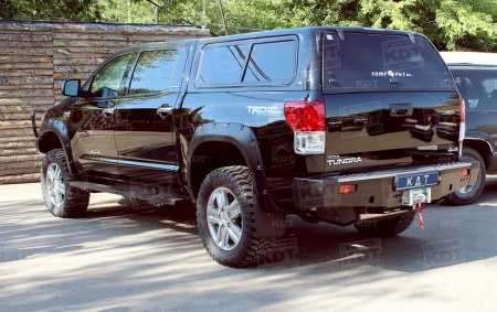 Бампер задний силовой KDT Toyota Tundra   2202