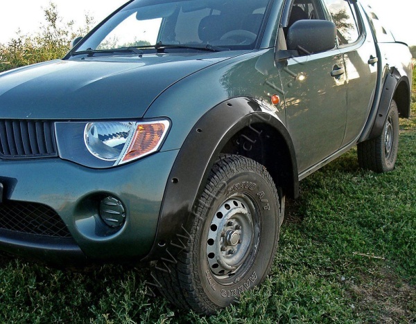 Комплект расширителей арок и брызговиков Русская Артель Mitsubishi L200   KML3-047302