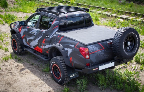 Багажник экспедиционный STC Mitsubishi L200 2006-2015 с дальним и рабочим светом  STC-ML200/06-TR-L1L3