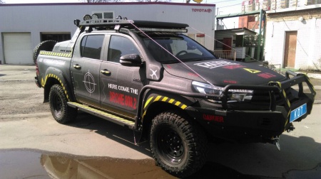 Дуга безопасности многофункциональная увеличенная KDT Toyota HILUX 15061G