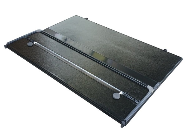 Жесткая трехсекционная крышка Toyota Tacoma 703322