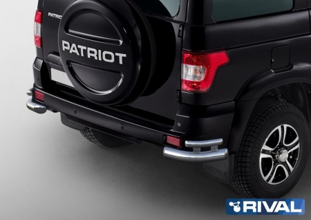 Защита заднего бампера d76+d42 уголки RIVAL UAZ Patriot 2014-2016-  R.6302.010