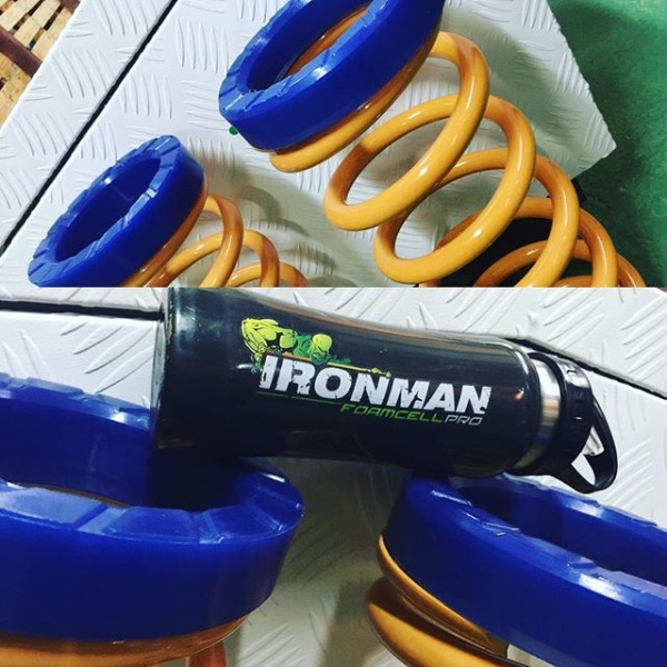 Проставка под переднюю пружину Ironman Nissan Patrol Y60/Y61  30мм полиуретан   PATF30