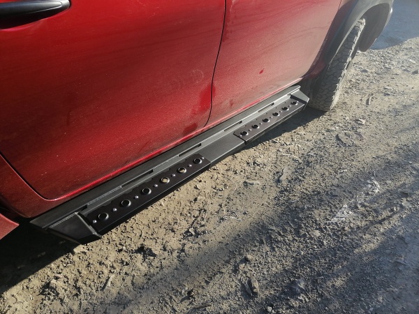 Пороги силовые 4x4tun для Toyota Hilux Revo 2015+ 4x4tun-psh1