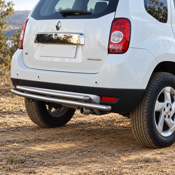 Фото для каталога: Защита заднего бампера d42+d42 Rival Renault Duster 2011-2015 R.4701.009