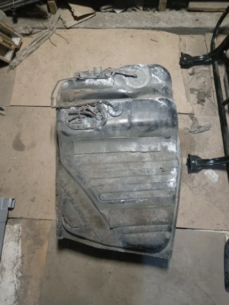 Бак топливный Toyota Land Cruiser 80 БУ-DROM-135066143