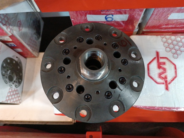 Блокировка винтовая AVT передняя Nissan Patrol Y60/Y61, преднатяг 6 кг AVT-NPY60-61-6