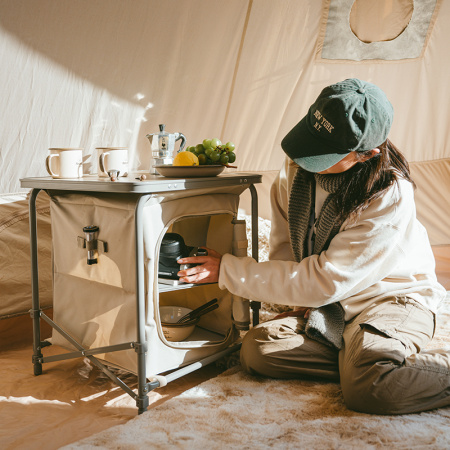 Стол туристический Naturehike MINI, 48х48х54 см, складной, с отделением для посуды, бежевый CNH22JU031-OC