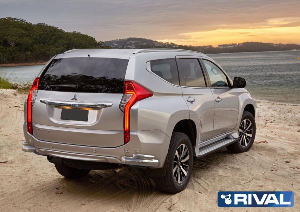 Защита заднего бампера  d76+d42 уголки RIVAL Mitsubishi Pajero Sport 2016-  R.4012.007