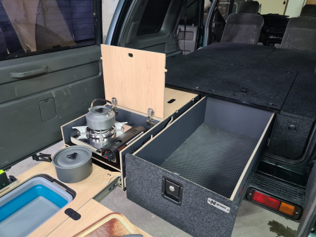 Спальник-органайзер Isuzu BigHorn коврики, люки быстр. доступа, кух. модуль IBH0011
