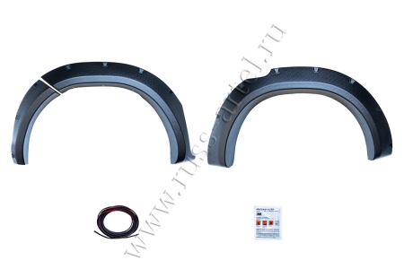 Расширители колёсных арок (вынос 50 мм) Toyota Hilux 2018-2020 (Exclusive Black) RT-062802