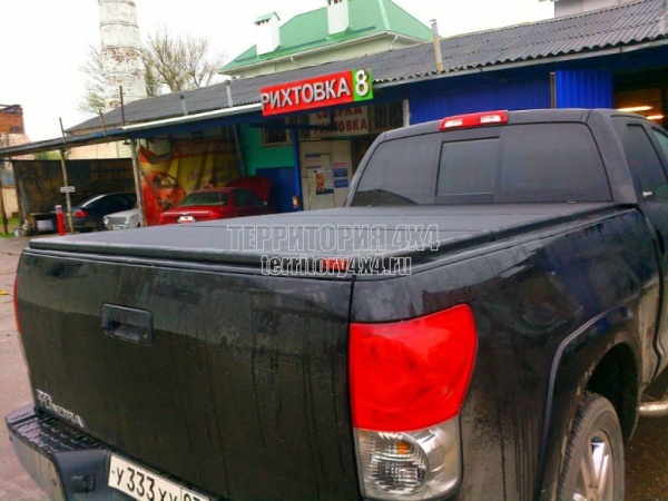 Крышка алюминиевая трехсекционная Kramco на Toyota Tundra (2007-2013) -887153