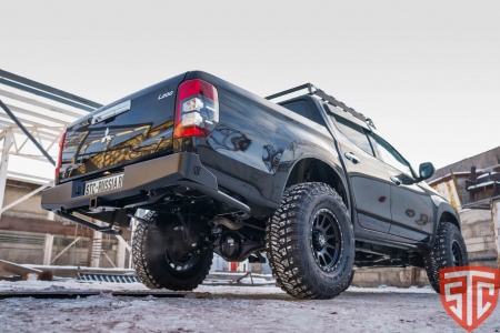 Бампер силовой задний Mitsubishi L200 2019+ с квадратом под фаркоп STC-ML200/19-BR